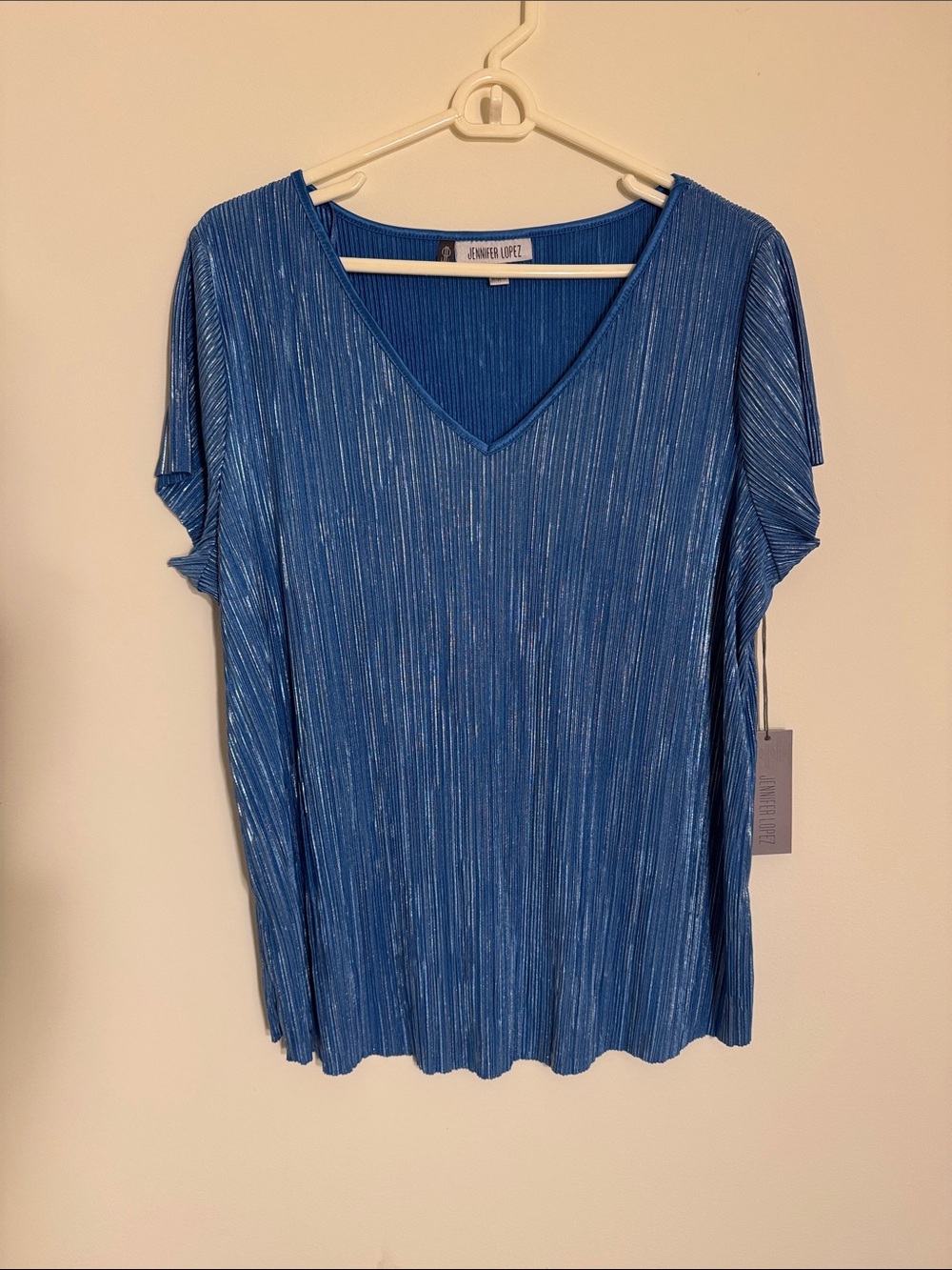 Jennifer Lopez Blue Metallic V-Neck Short Sleeve Tee